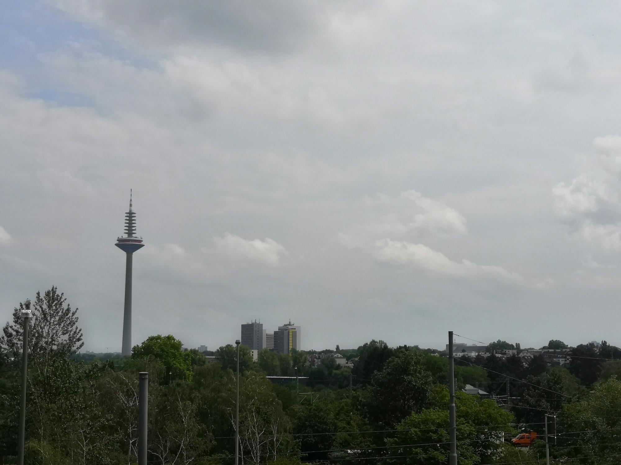 ibis Hotel Frankfurt Messe West Frankfurt am Main Buitenkant foto