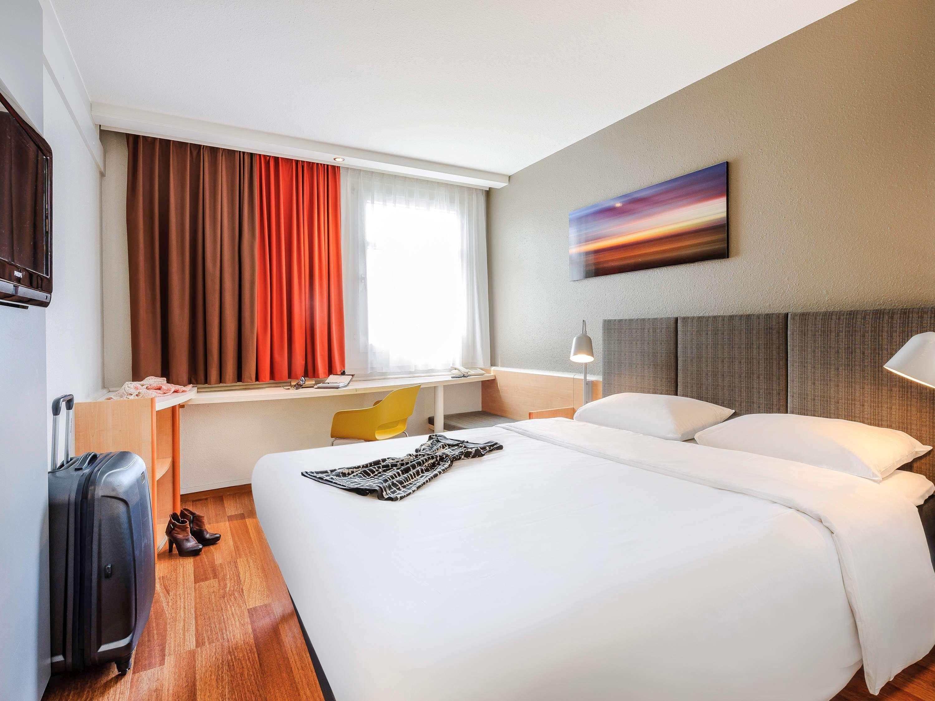 ibis Hotel Frankfurt Messe West Frankfurt am Main Buitenkant foto
