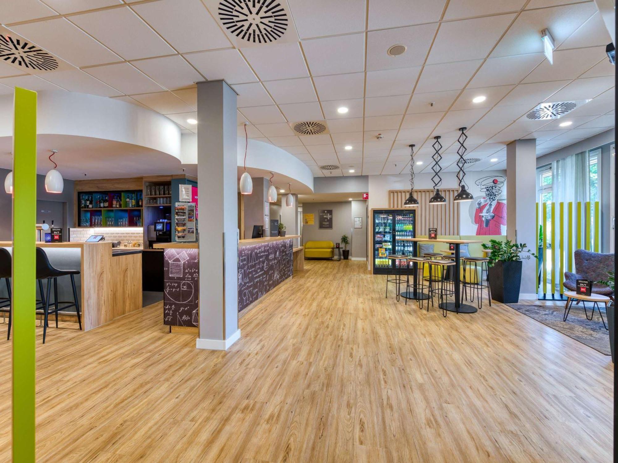 ibis Hotel Frankfurt Messe West Frankfurt am Main Buitenkant foto