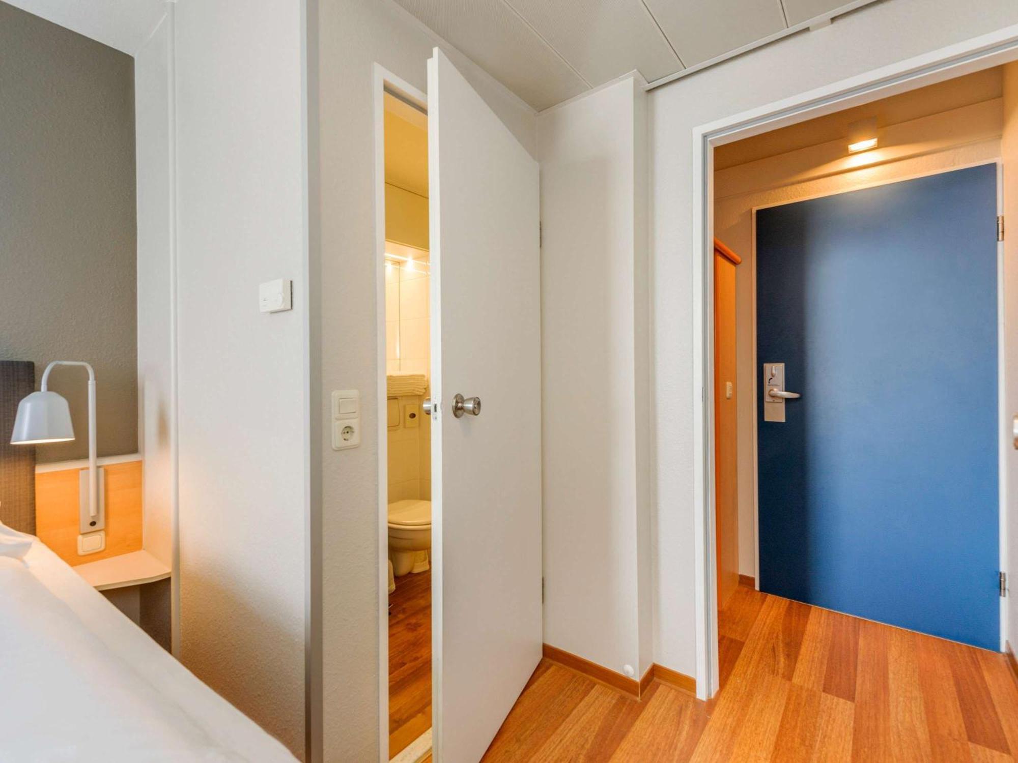 ibis Hotel Frankfurt Messe West Frankfurt am Main Buitenkant foto