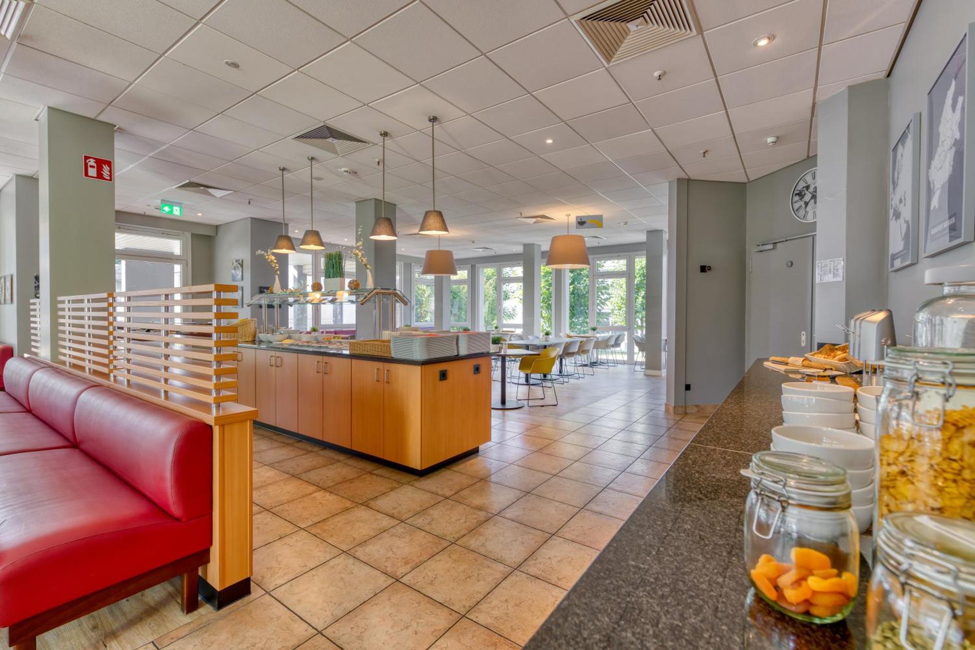 ibis Hotel Frankfurt Messe West Frankfurt am Main Buitenkant foto