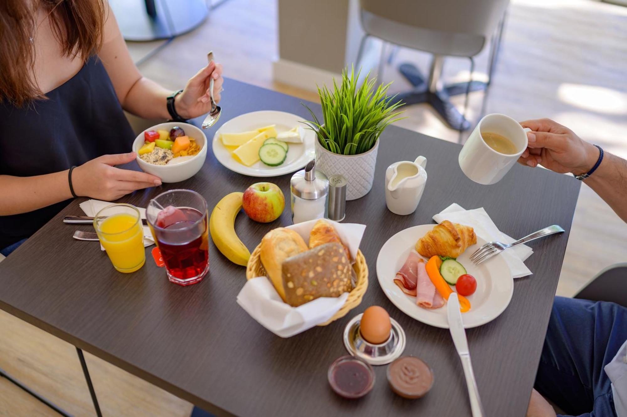ibis Hotel Frankfurt Messe West Frankfurt am Main Buitenkant foto