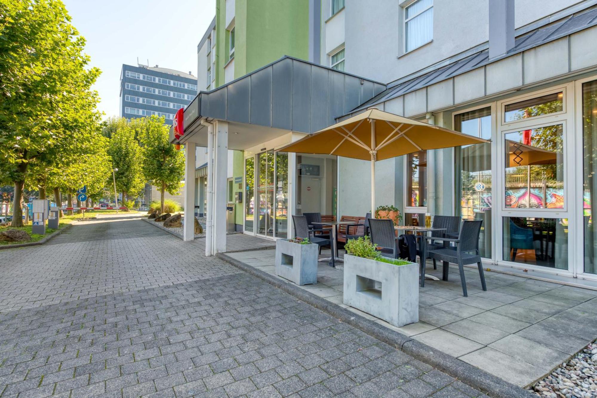 ibis Hotel Frankfurt Messe West Frankfurt am Main Buitenkant foto